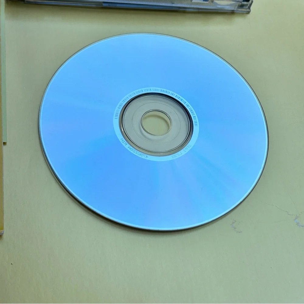 2 CD-Roms Where in the World USA Carmen Sandiego Broderbund